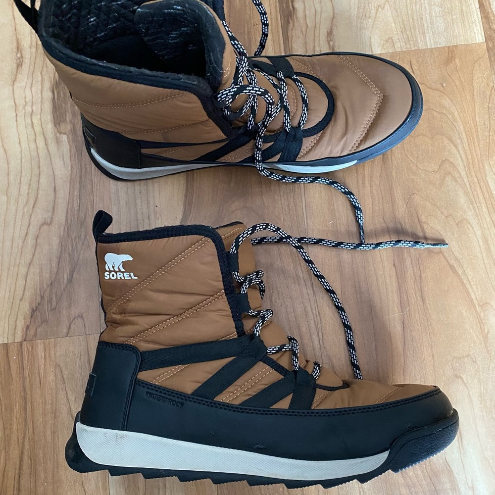 Sorel Whitney II Short Lace Boot